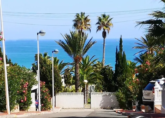 Lovely La Mata Pool&beach Apartment *